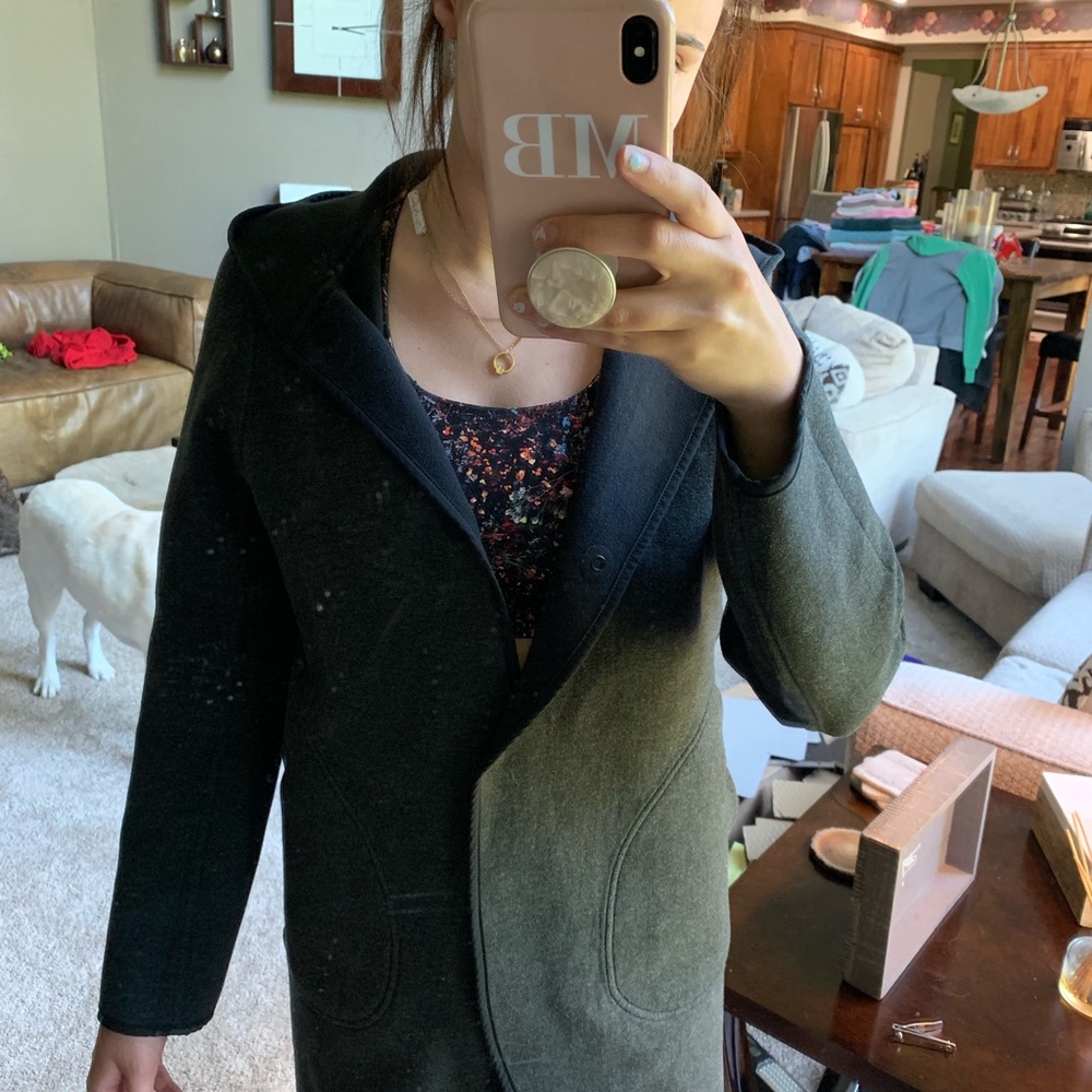 Lululemon Jacket - Picture 3 of 3